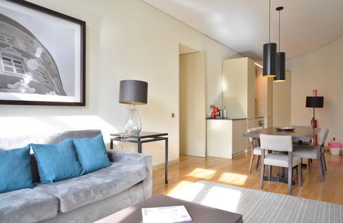 Sao Paulo Apartment | Dom Luis I Prestige Flat 19