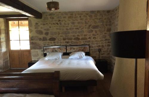 Saint-Christophe-en-Brionnais Bed & Breakfast | Domaine de Noyer