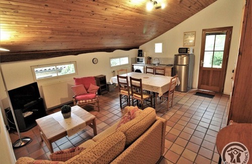 Les Echets House | Domaine Albert - POMMIERS