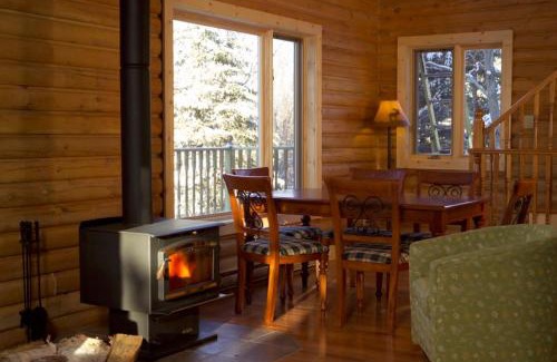 Saint-Paul-de-Montminy Ski Chalet | Domaine Appalaches 40 Incredible view