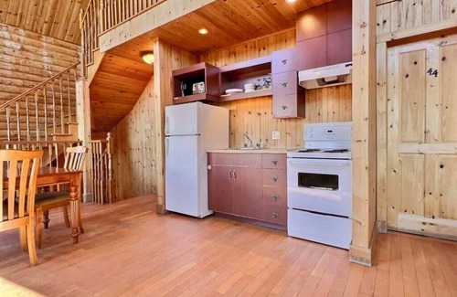 Saint-Paul-de-Montminy Ski Chalet | Domaine Appalaches 60 Incredible view