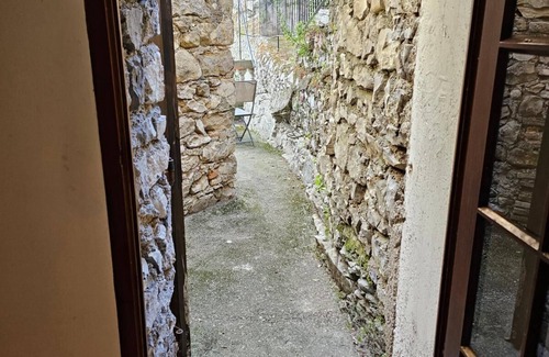 Sauve Apartment | Domaine de Bagard - Gîte la BERGERIE 89m² 2/6 pers Terrace