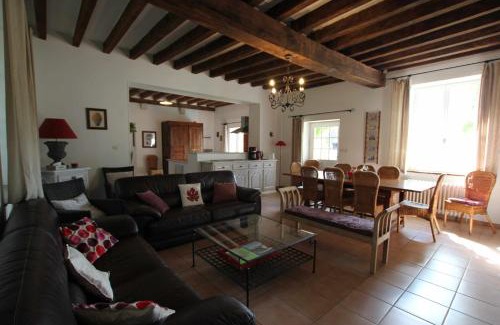 Averdon Bed & Breakfast | Domaine de Champouteau - Gîtes et Chambres d'hôtes