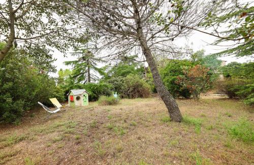 Notre-Dame-de-Londres House | Domaine des Arcs