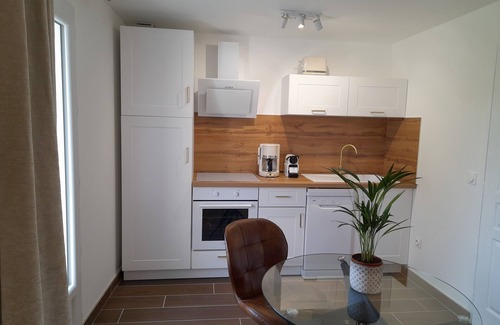 Rue Apartment | Domaine de L'ermitage Gîte les Saules