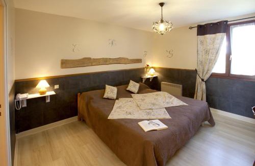 Meyrals Hotel | Domaine de La Rhonie