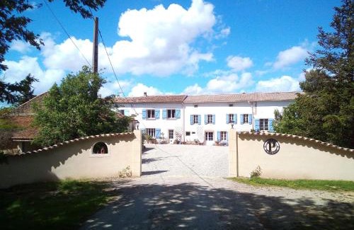 Villautou House | Domaine de Polf,ages - just for you and your family