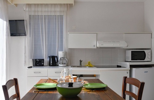 Montreal Apartment | Domaine de Saint-Orens