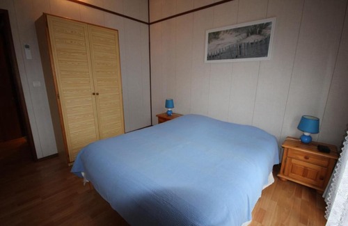 Portiragnes-Plage Villa | Domaine de vacances à 600m de la plage animations piscines en supplément villa climatisée 3 chambres 5 à 7 couchages WIFI LRPDSG12