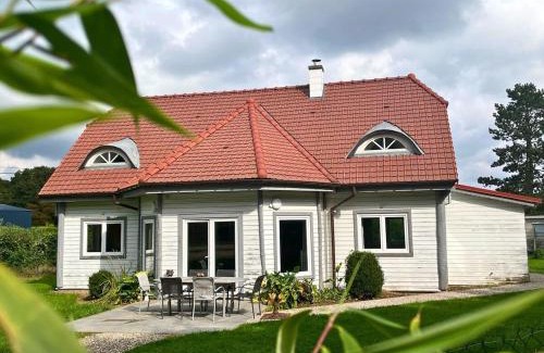 Bernay-en-Ponthieu House | Domaine des Célestins - Grange aux fées