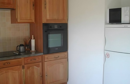 Combret House | Domaine du Plan Del Poux – Rural Holiday Home for 8 People with Mountain View and Terrace