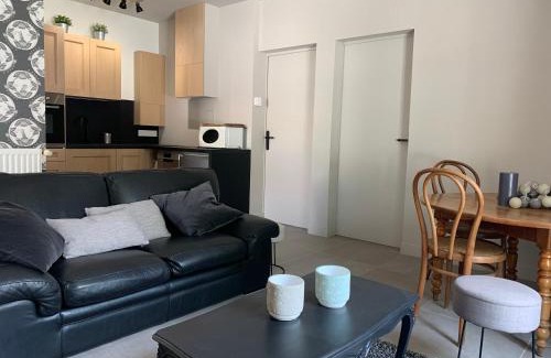 Neuil Bed & Breakfast | DOMAINE DU PONT SALMOIS