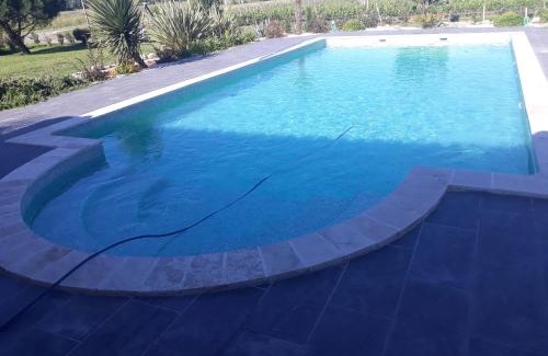 Saint-Louis-De-Montferrand House | DOMAINE DE GUILLEMIN