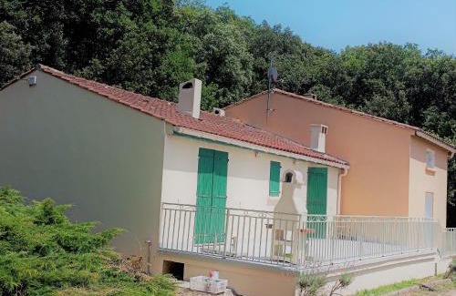 Villarzel-du-Razes Villa | DOMAINE LES TOURTINES 28 PERSONNES AVEC PISCINES PRIVEES