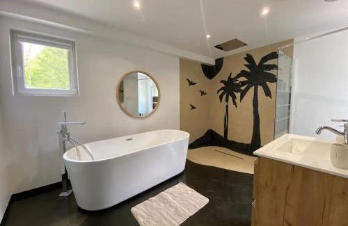 Vieville House | Domaine privé avec piscine et terrain de pétanque