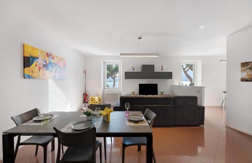 Domaso Apartment | Domaso front lake