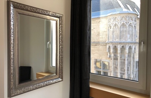 Innenstadt Apartment | DomBlick! Beautiful apartment - super central - in the heart of Cologne