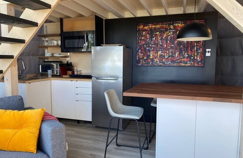 Perce Ski Chalet | Dome #1 forested at Domaine Renard