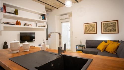 Esquilino Apartment | Domus Oro nel cuore di Roma