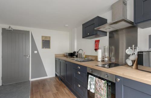 Castle Donington Apartment | Donington Cottage Apt 6