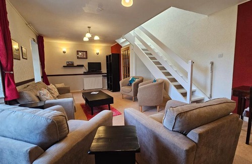 Suladale House | Donmar Cottage