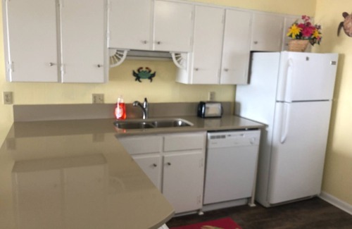 Caswell Beach House | Donovan's Blue Crab Cove