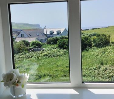 Doolin House | Doolin Lanelodge -Room Only-
