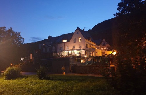 Uerzig Bed & Breakfast | Doppelzimmer Deluxe - Wein- und Gästehaus Gerlach