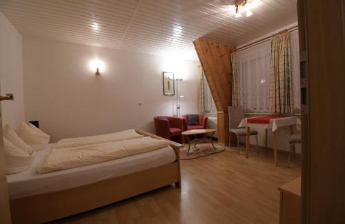 Oberdorla Apartment | Doppelzimmer Duenenhaus UNR 4 strandnah Urlaub Fam Rissel