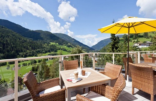 Bad Kleinkirchheim House | Doppelzimmer "glücksmomente" 53 m² - Wohlfühl & Genusshotel Felsenhof