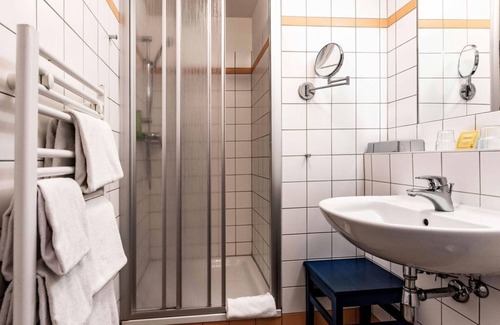 Albeck Hotel | Doppelzimmer, Halbpension - Jufa Hotel Hochrindl
