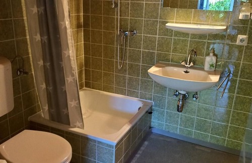 Altusried Bed & Breakfast | DOPPELZIMMER in FRAUENZELL Cyclists and bikers welcome