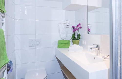 Untertschern Cottage | Doppelzimmer mit Südbalkon - Haus Maria