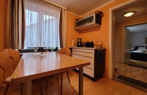Franken Siedlung Apartment | Doppelzimmer - Zimmervermietung Lange