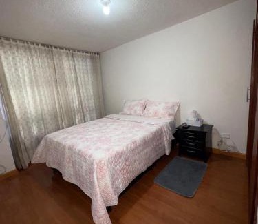 Engativa House | Dorado Inn - Cerca al Aeropuerto - Habitación 202