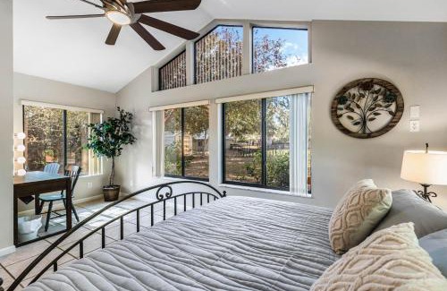 Mount Dora House | Doras Dream, 4 Bedrooms, Sleeps 12, Downtown