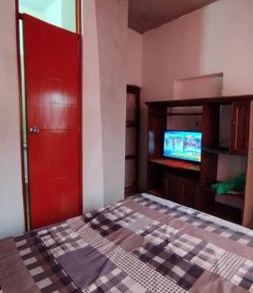 Piura House | Dormitorio KAPULLANA Jr Junin 263 barrio norte con cocina baño privado