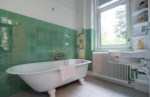 Penzing Apartment | Dornröschenschlaf am Stadtrand mit Anbindung ans Zentrum - 30 Minuten