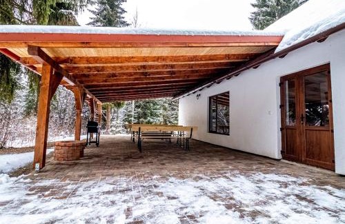 Bucin House | Dorottya