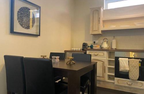 Cheltenham Apartment | Dorset Villa flat 2 at Pittville Lawn