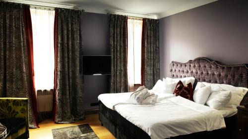 Centrum Hotel | Dorsia Hotel & Restaurant