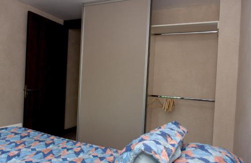 Mendoza City Center Apartment | Dos Deptos. para 4 y 6 personas. Agradables y Vistosos. c/Cocheras