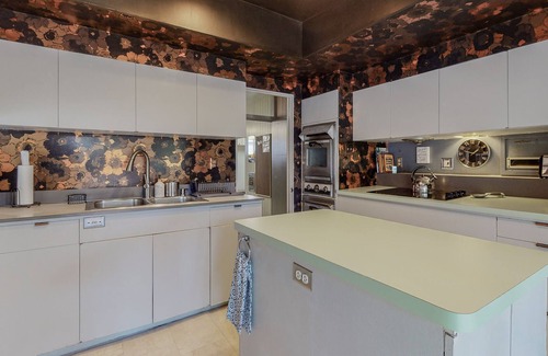 Huning Castle House | Dotty's Place - A Midcentury Dream located in the center of the luminaria tour.