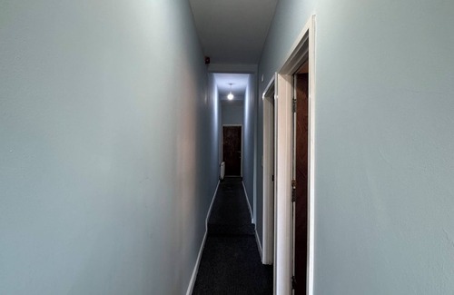 Welford Apartment | Double Bedroom in a modern apartment located close to city center.