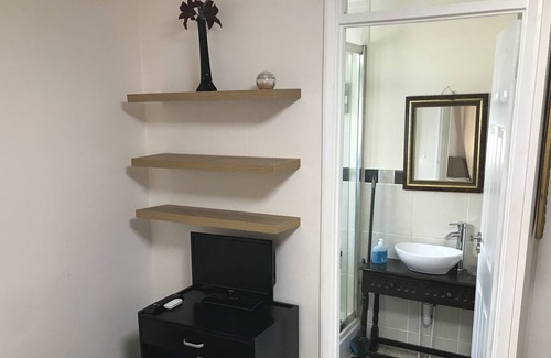 Northampton House | Double Luxury Room in Northampton