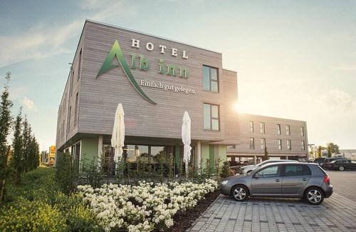 Merklingen Apartment | Double room "Comfort Plus Room" with shower/WC