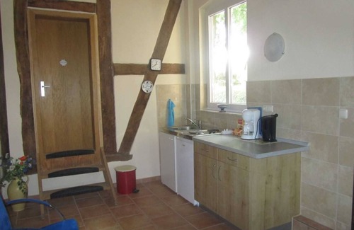 Groß Wokern Apartment | Double Room - cottage by the church
