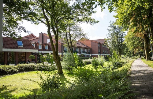 Leer House | Double room First-Class - Hotel Ostfriesen-Hof - 14003