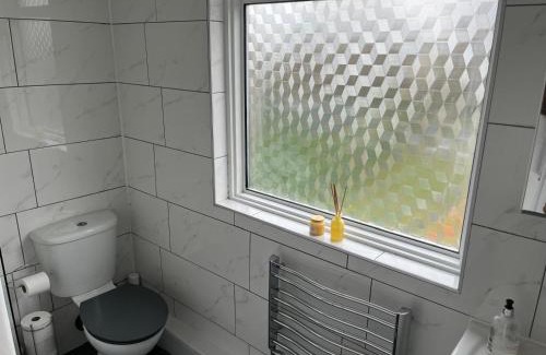 Preston House | Double room in Wembley