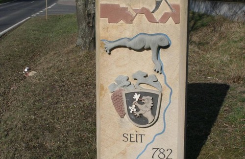 Mainz-Bingen House | Double room, shower and bath, WC - Ferienhaus Boos